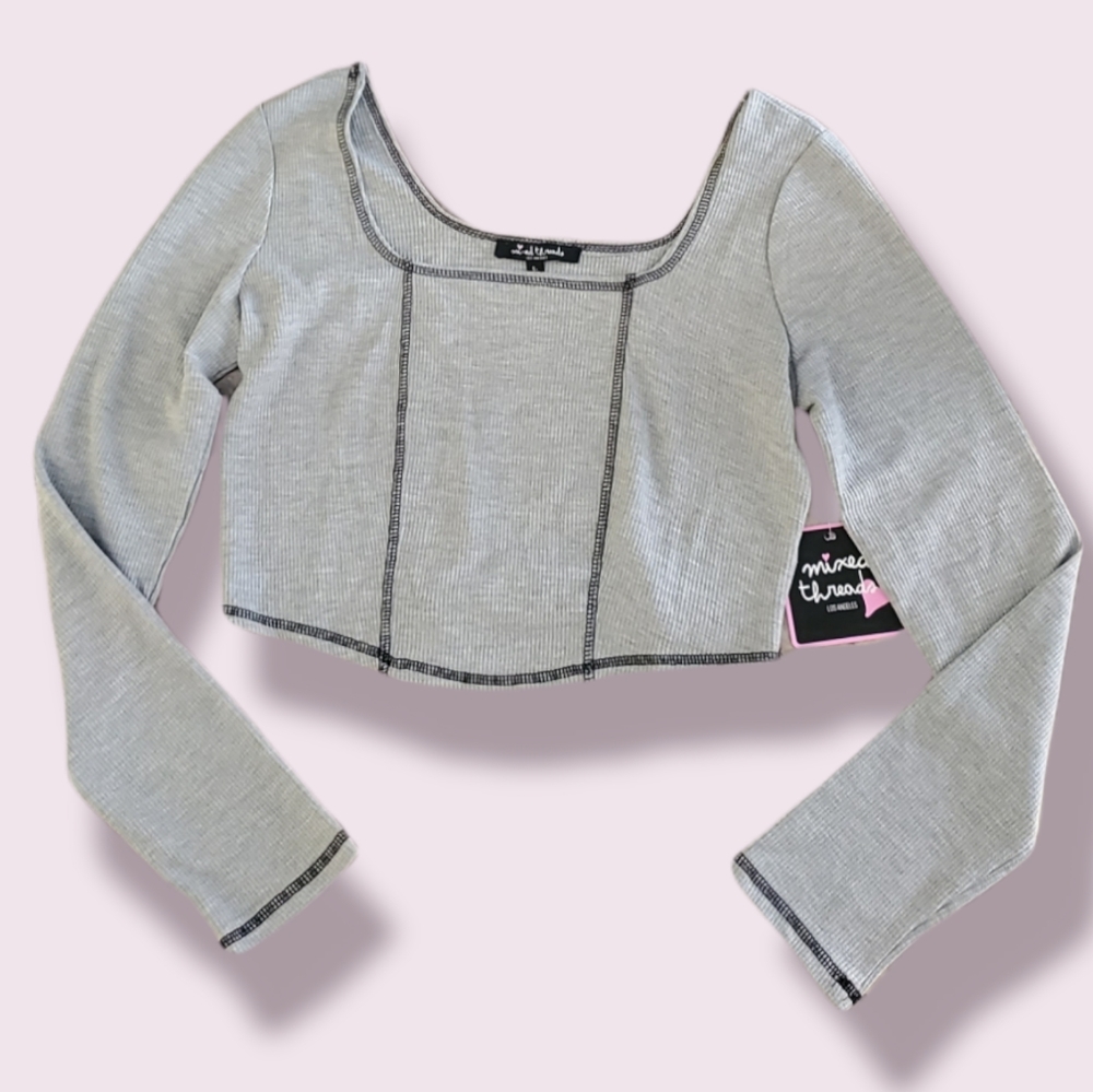 MIXED THREADS Lomg Sleeve Croptop